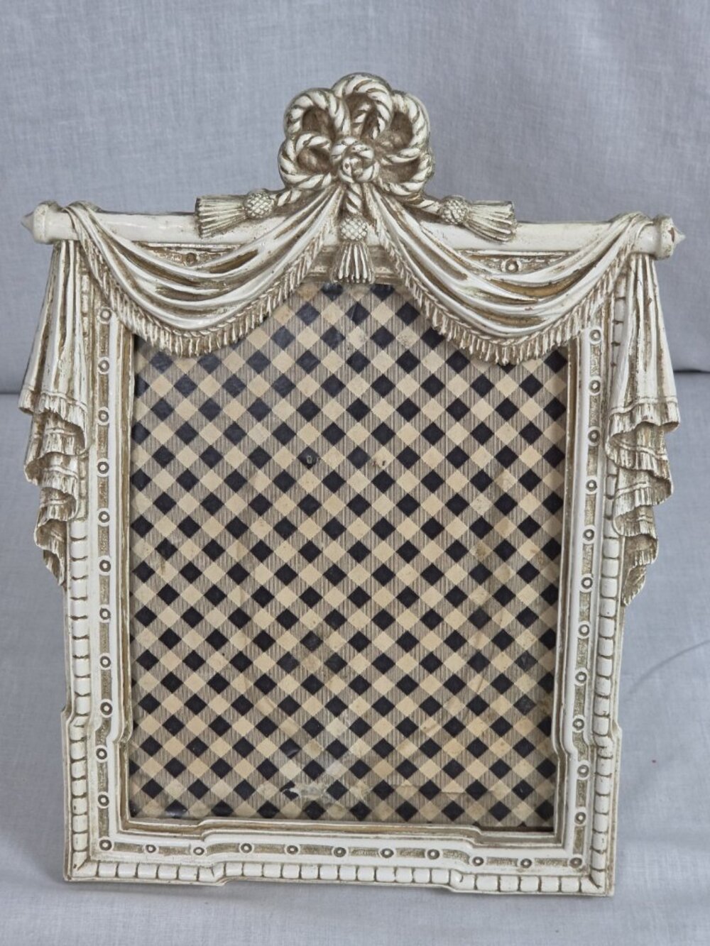 VTG Revival Style Ornate Picture Frame Shabby Chic 8 x 10 SyrocoWood Cottagecore